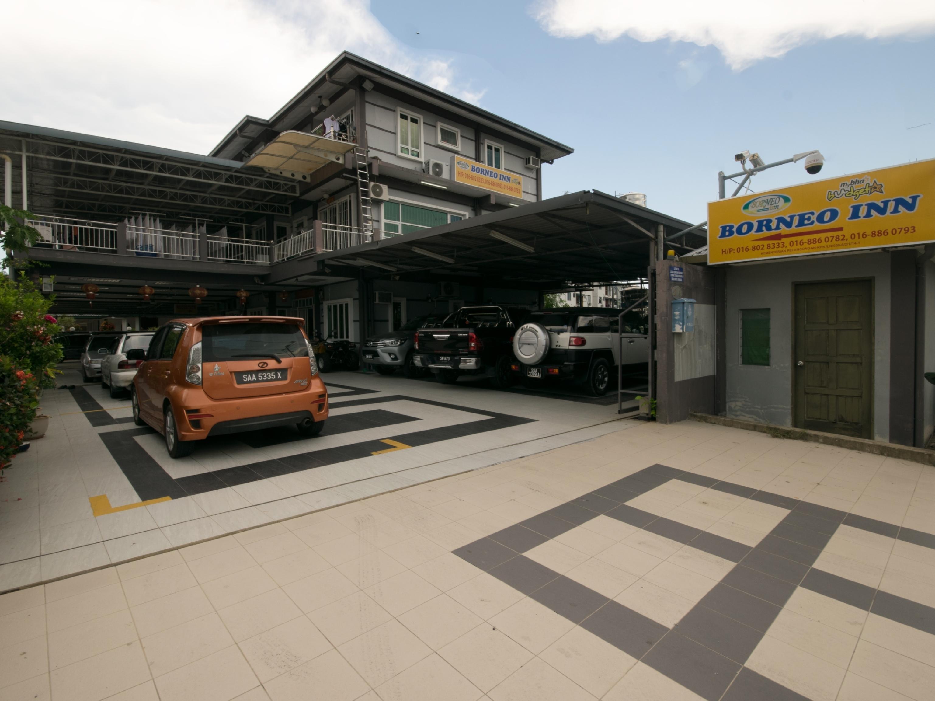 Borneo Inn Кота-Кинабалу Экстерьер фото