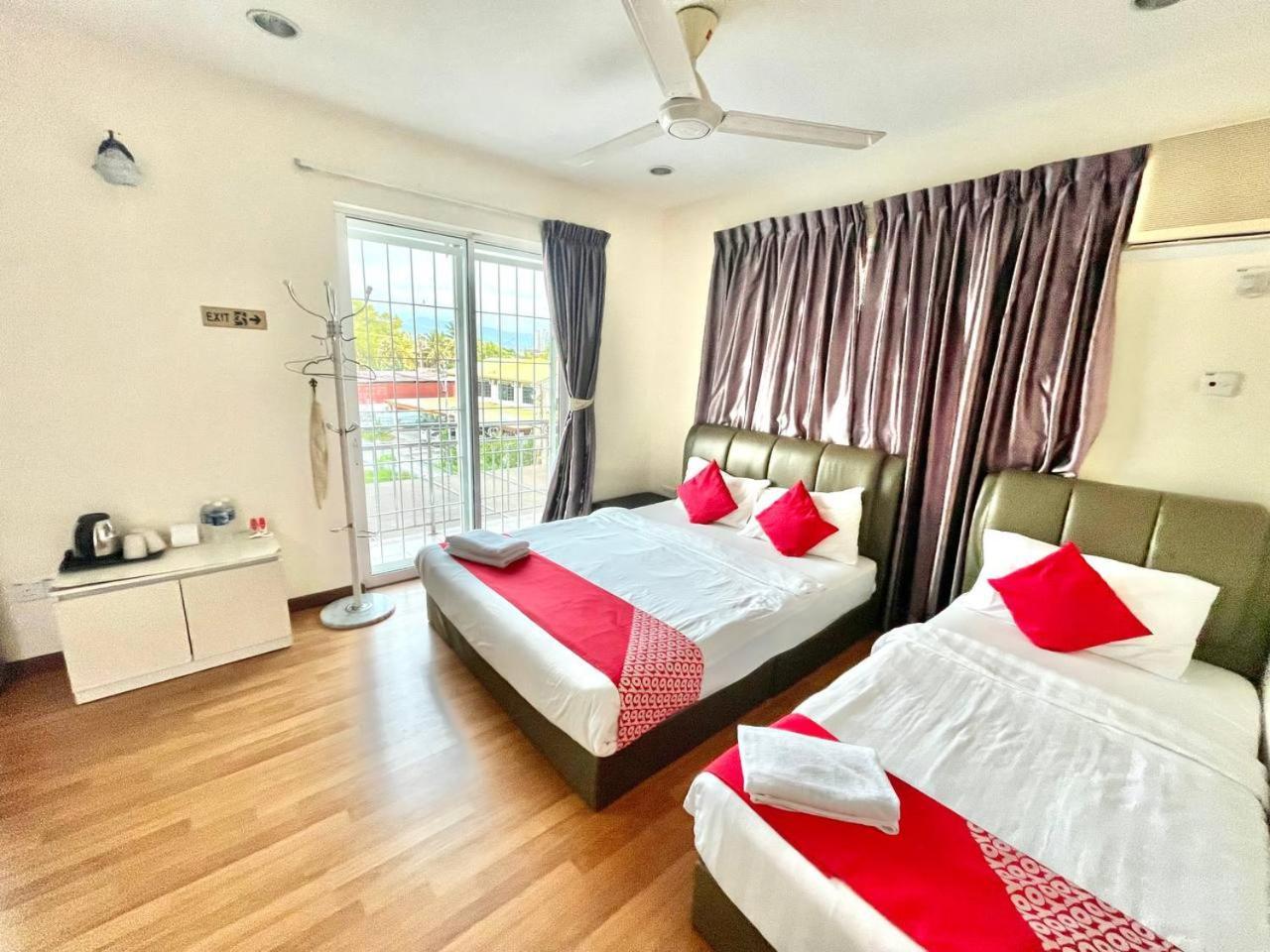 Borneo Inn Кота-Кинабалу Экстерьер фото
