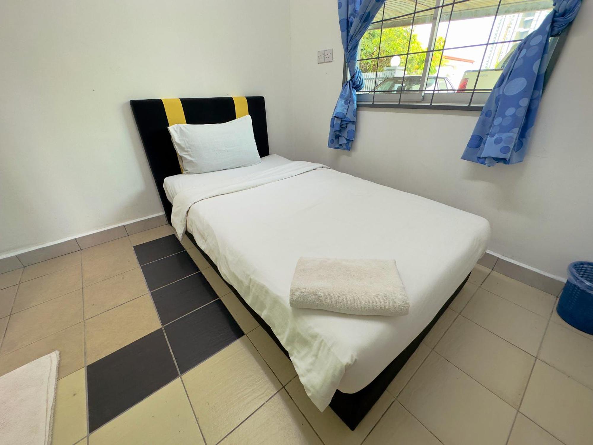 Borneo Inn Кота-Кинабалу Экстерьер фото