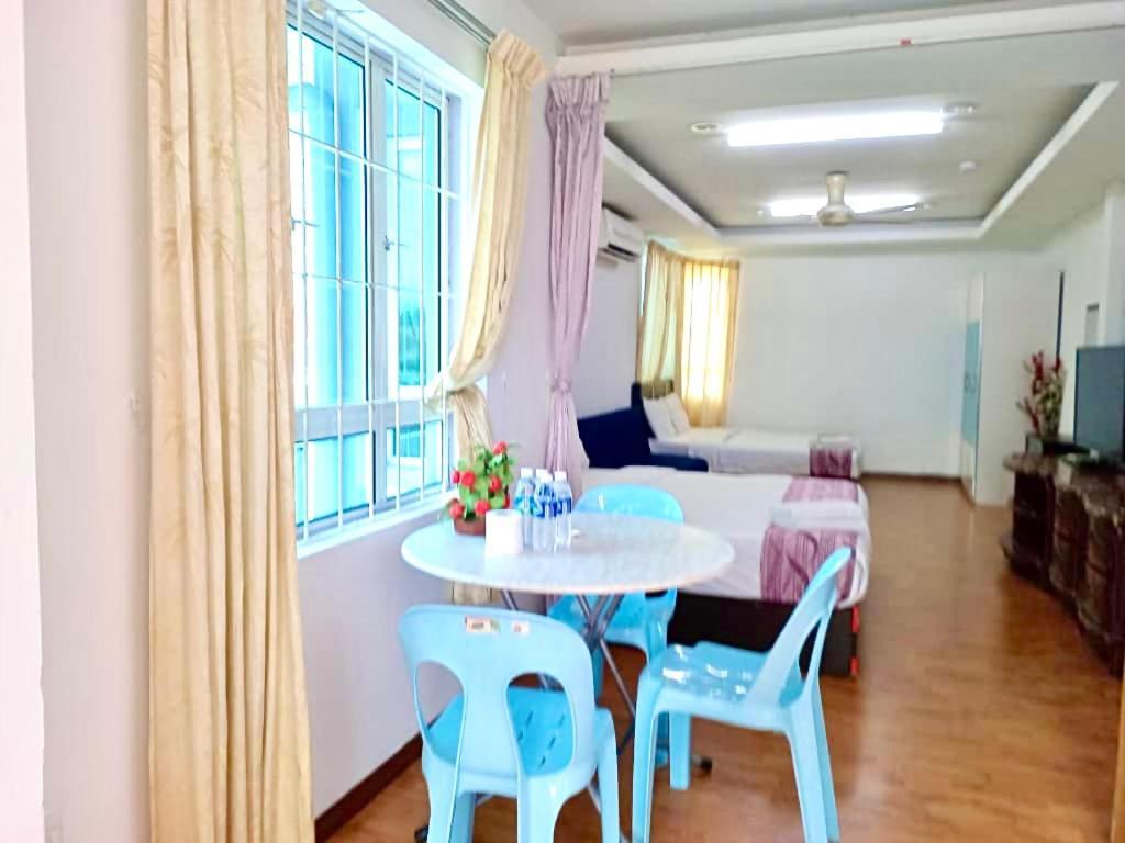 Borneo Inn Кота-Кинабалу Номер фото