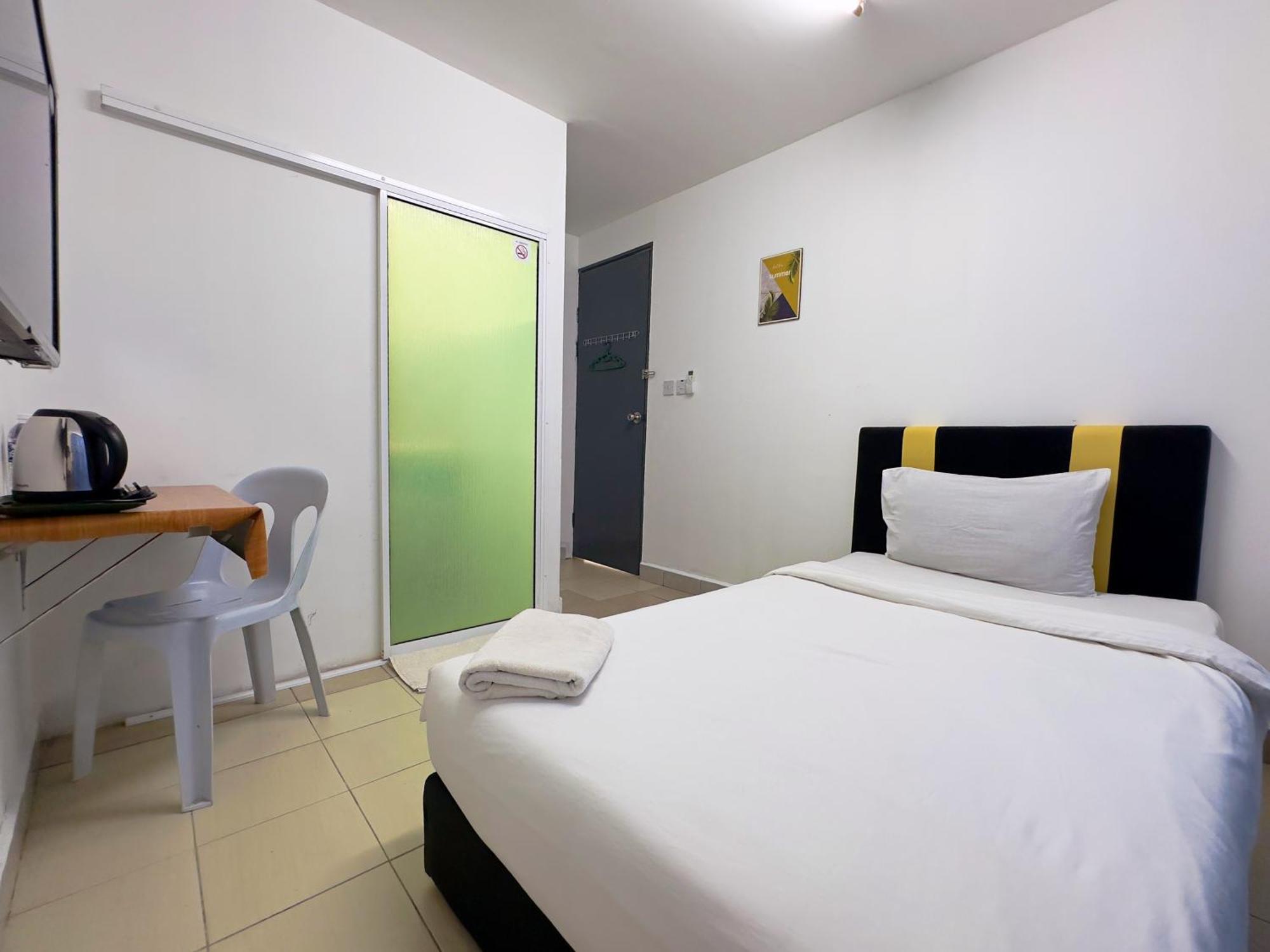 Borneo Inn Кота-Кинабалу Номер фото